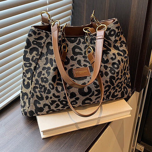 Large Capacity Tote Bag with Leopard Print